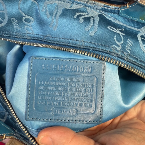 Coach East West Gallery Tote featuring iconic Horse and Carriage - Picture 8 of 8